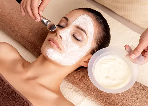 Revitalisierende Maske